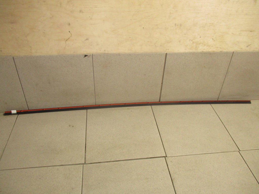 Молдинг лобового стекла, 2000 рублей, Пермь