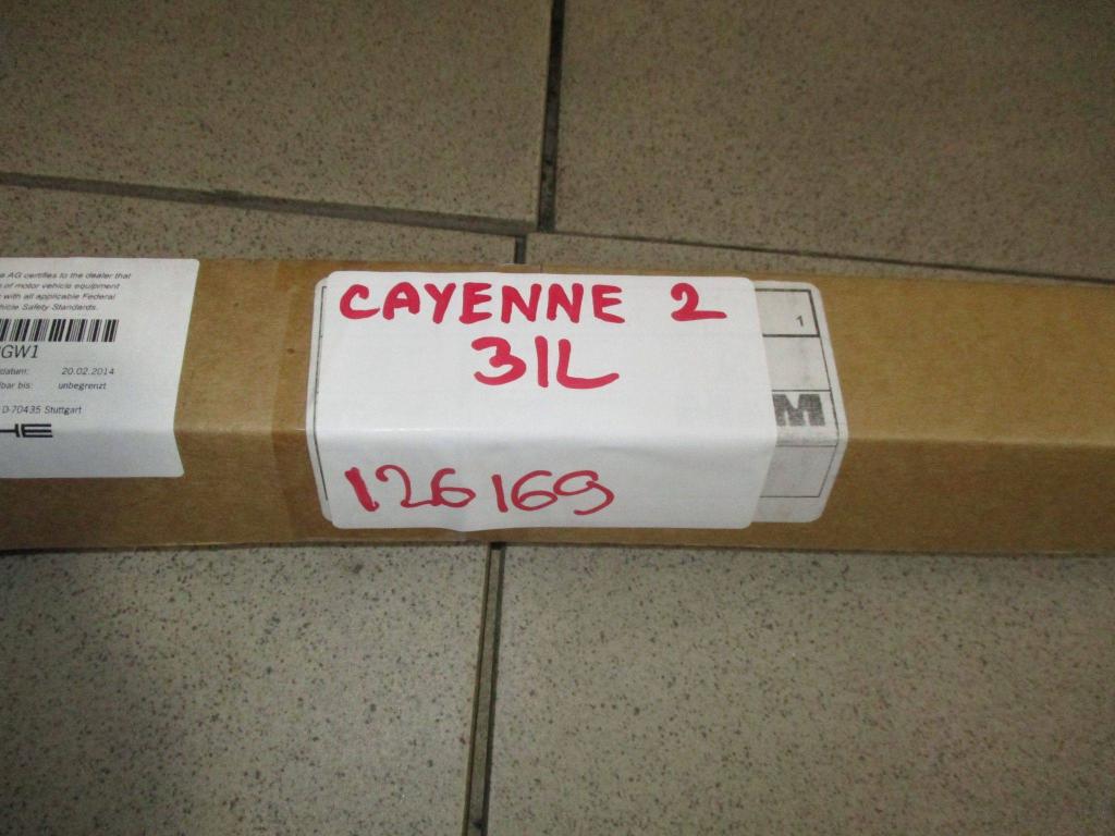 Накладка стекла заднего правого, 7000 рублей, Пермь