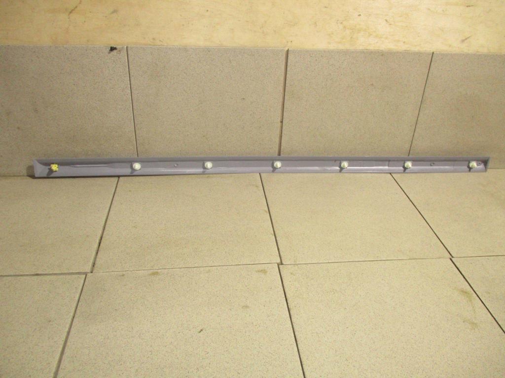 Молдинг передней левой двери, 1500 рублей, Пермь