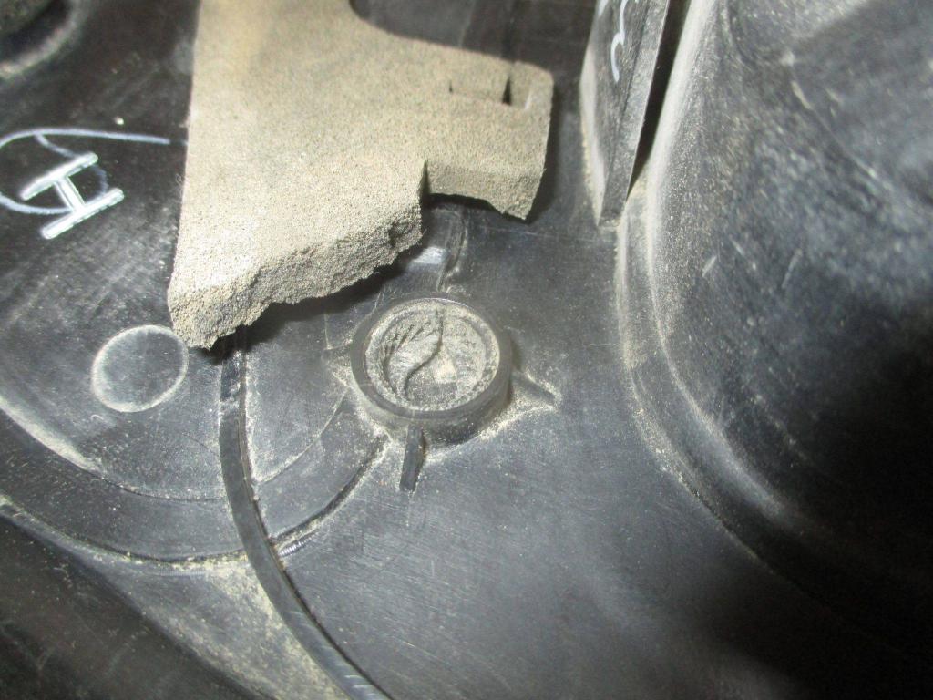 Фонарь задний внутренний левый, 1500 рублей, Пермь