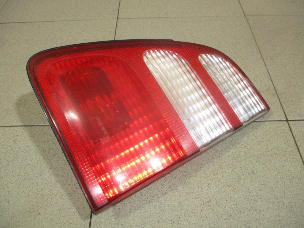 Фонарь задний внутренний правый, 2000 рублей, Пермь