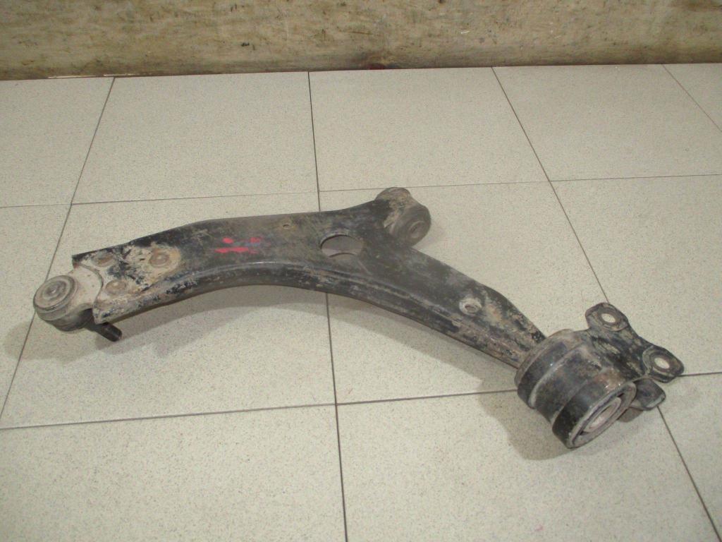 Рычаг передний правый, 2000 рублей, Пермь