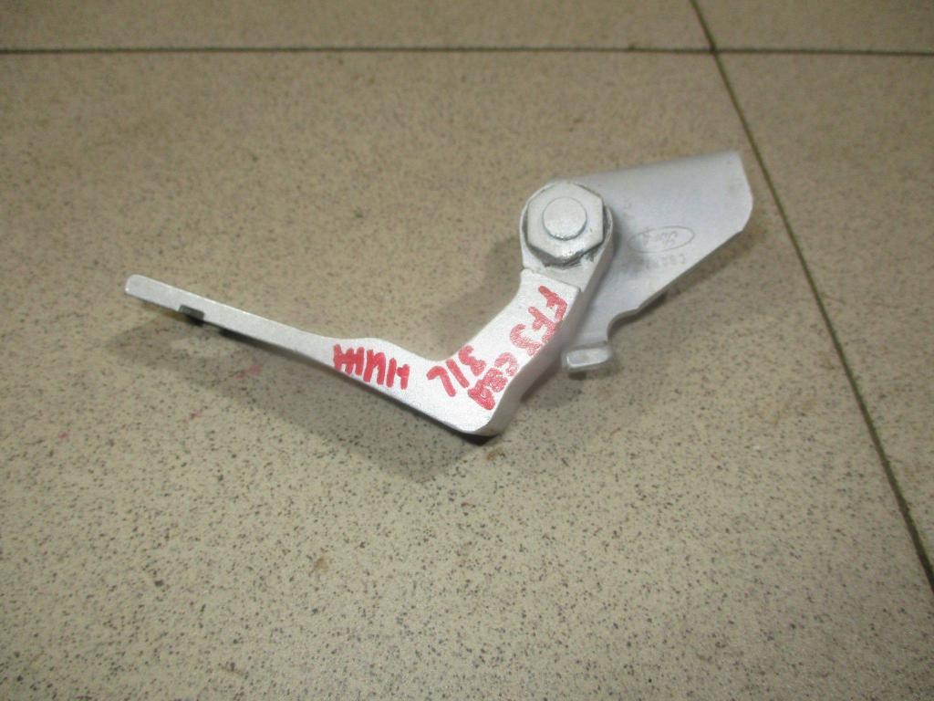 Петля двери задней левой нижняя, 500 рублей, Пермь