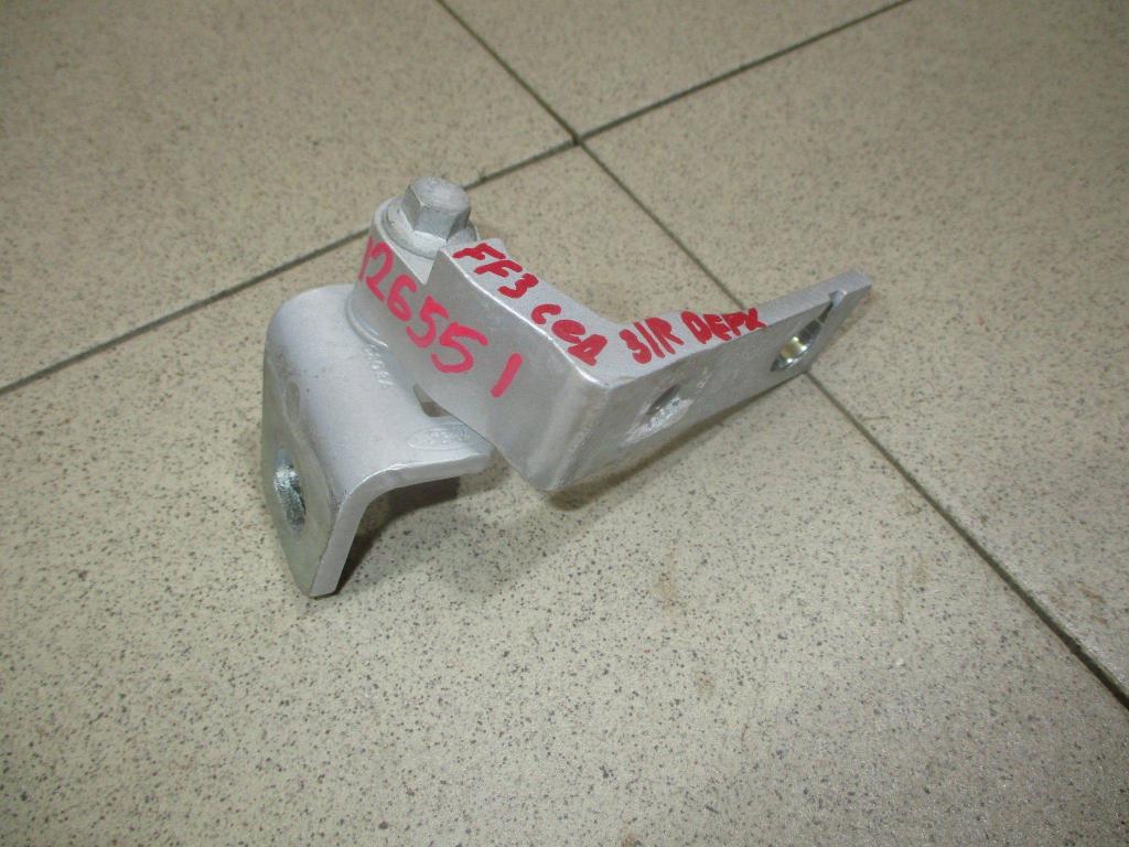 Петля двери задней правой верхняя, 500 рублей, Пермь