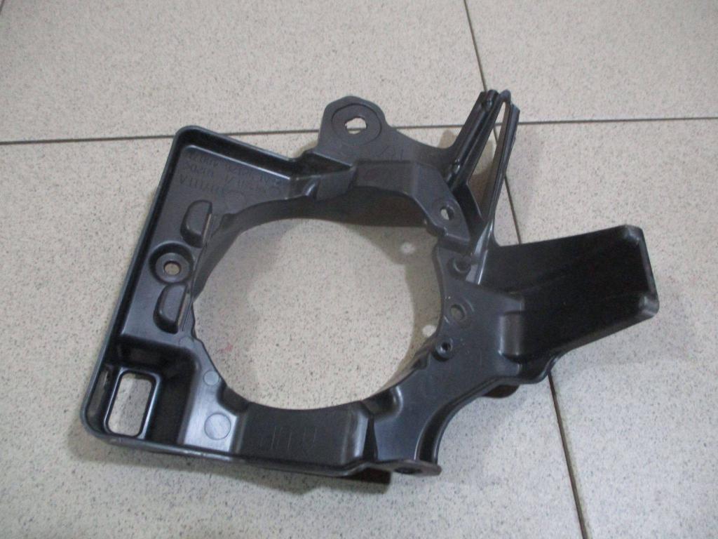 Кронштейн фары противотуманной левой, 3000 рублей, Пермь