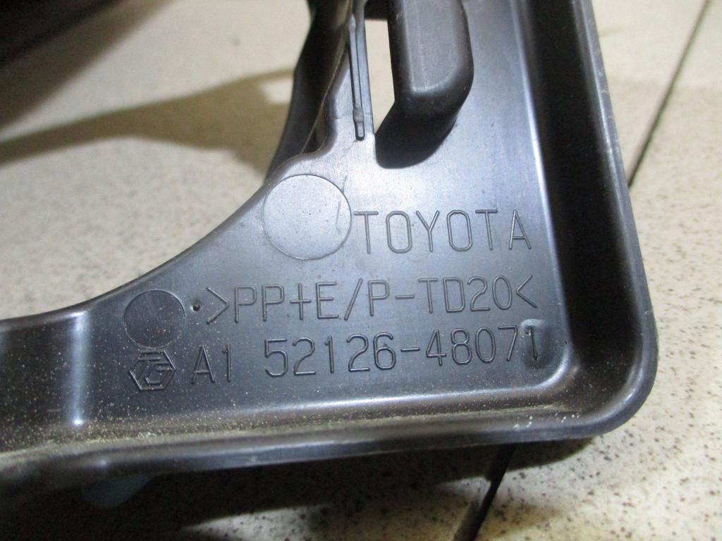 Кронштейн фары противотуманной левой, 3000 рублей, Пермь