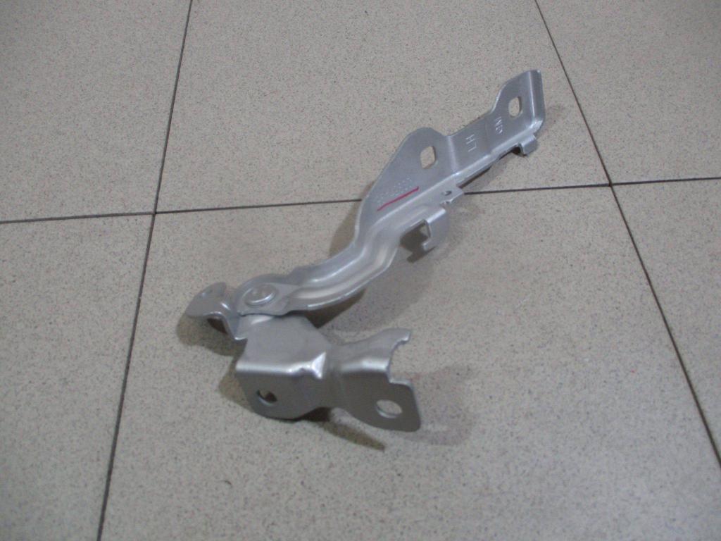 Петля капота левая, 1000 рублей, Пермь