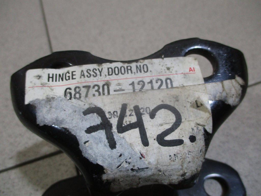 Петля двери передней правой нижняя, 2500 рублей, Пермь