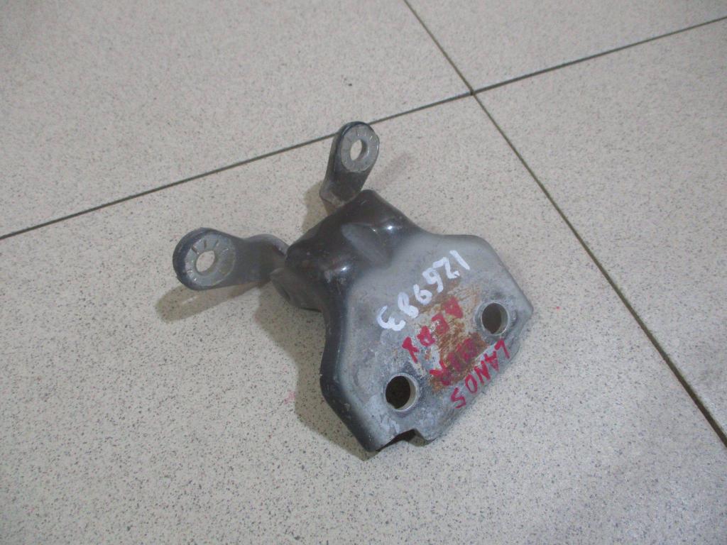 Петля двери передней, 500 рублей, Пермь