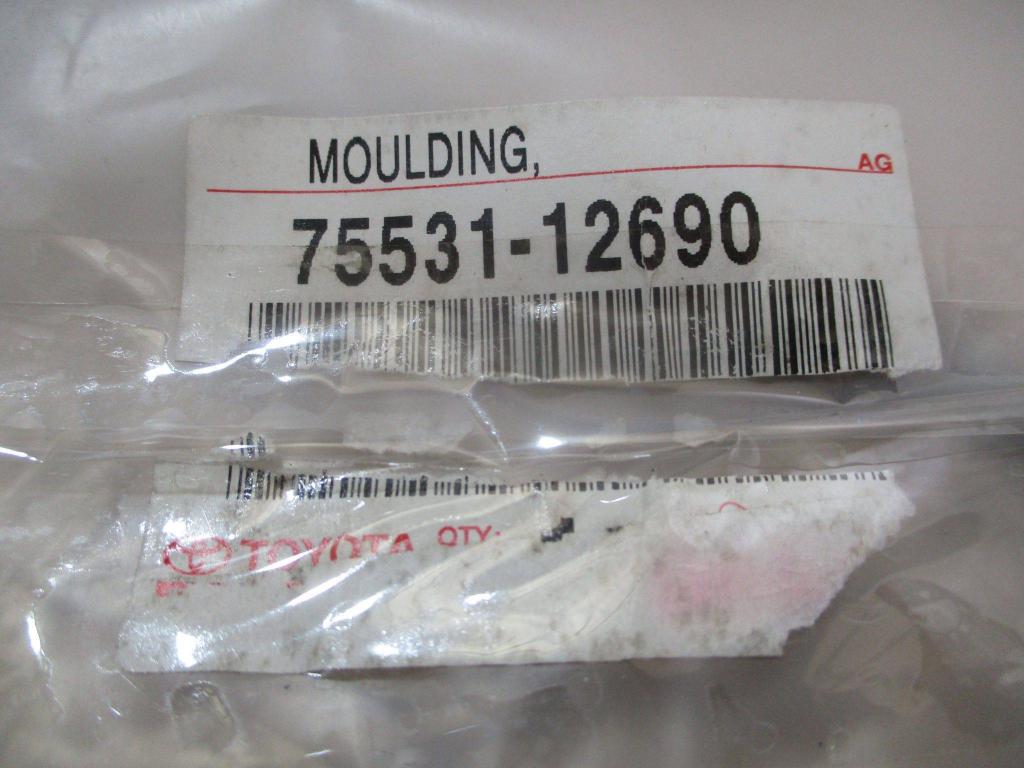 Молдинг лобового стекла, 3500 рублей, Пермь