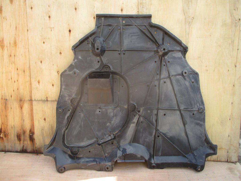 Пыльник двигателя центральный, 3500 рублей, Пермь