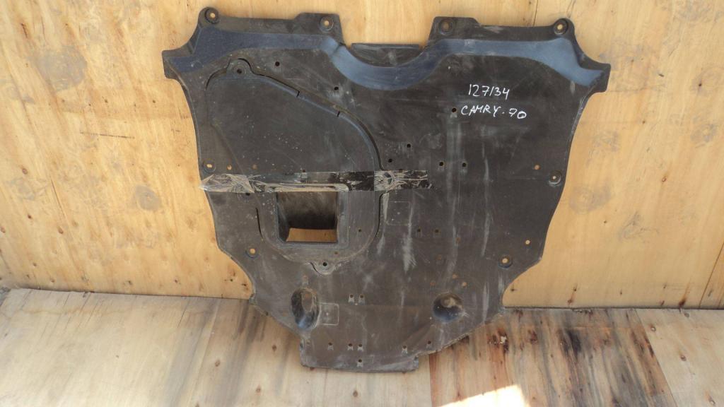 Пыльник двигателя центральный, 4000 рублей, Пермь