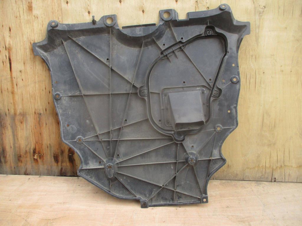 Пыльник двигателя центральный, 3500 рублей, Пермь