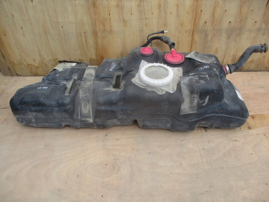 Бак топливный, 6000 рублей, Пермь