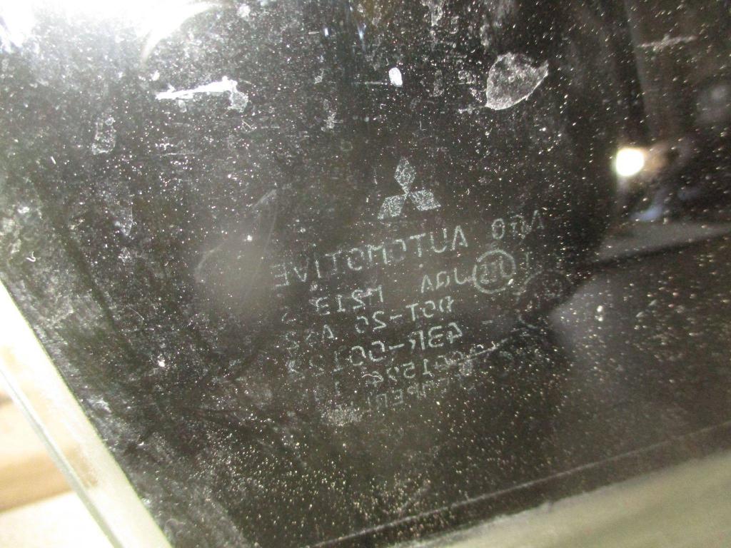 Стекло двери задней правой, 1000 рублей, Пермь