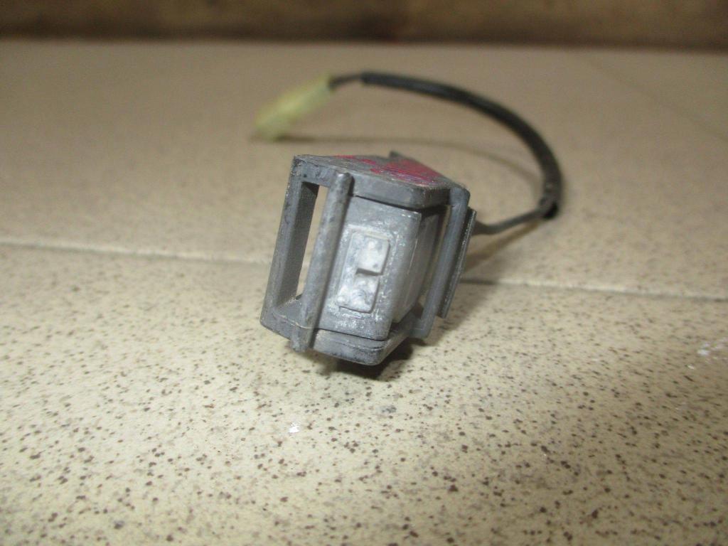 Форсунка омывателя лобового стекла, 1000 рублей, Пермь