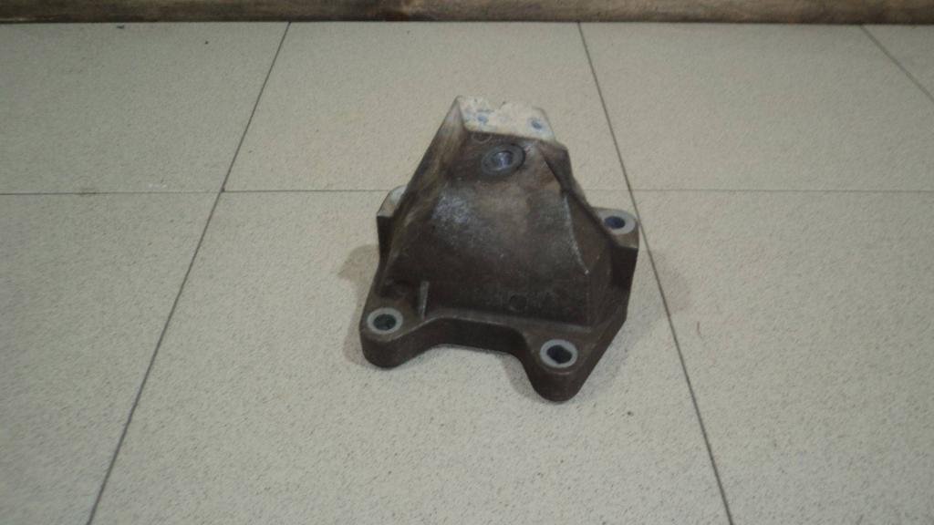 Кронштейн двигателя правый, 5000 рублей, Пермь