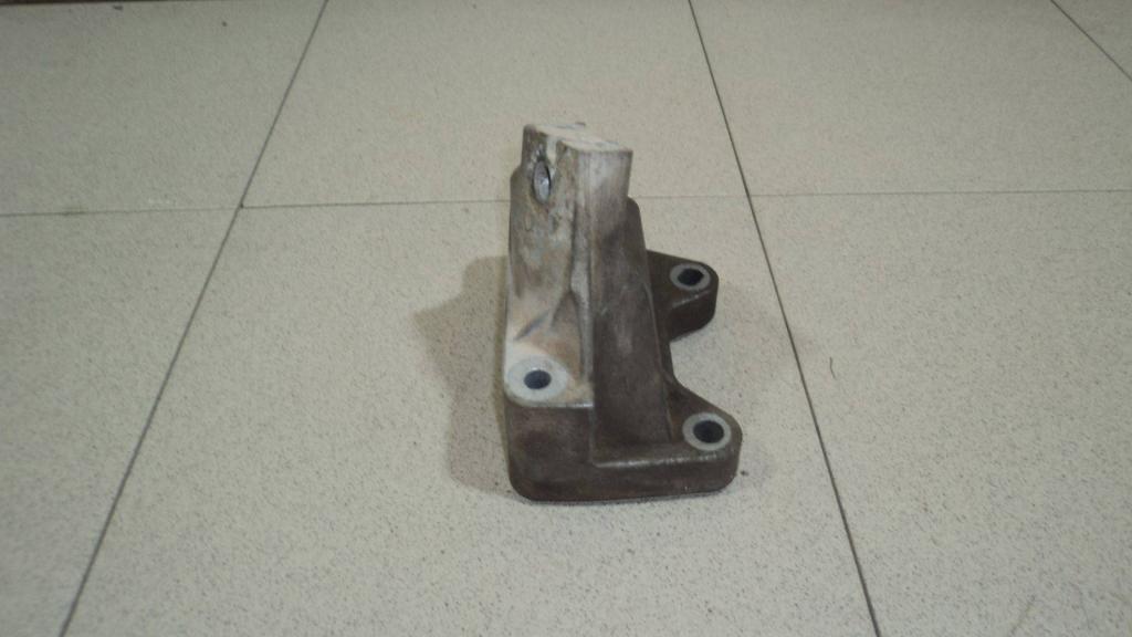 Кронштейн двигателя правый, 5000 рублей, Пермь