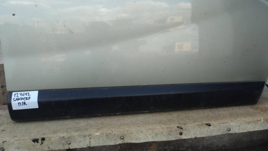 Молдинг передней правой двери, 1100 рублей, Пермь