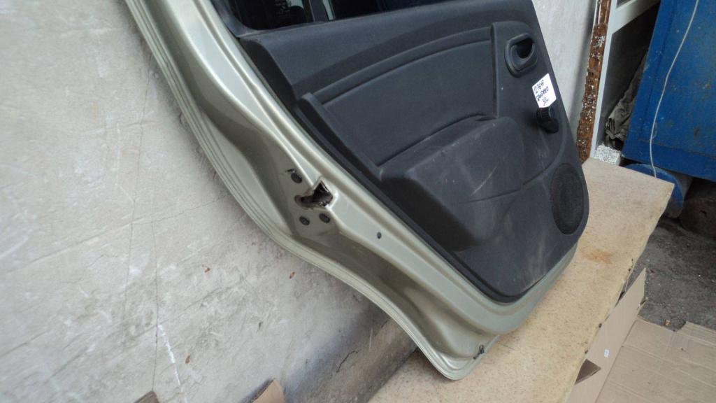 Обшивка двери задней левой, 1000 рублей, Пермь