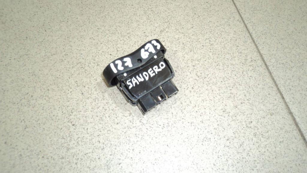 Кнопка стеклоподъемника, 500 рублей, Пермь