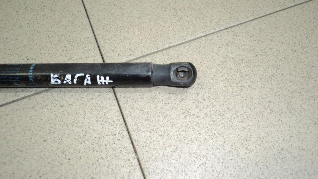 Амортизатор двери багажника, 500 рублей, Пермь