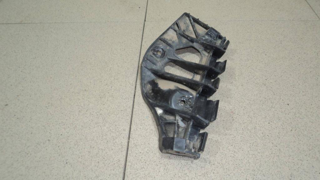 Кронштейн заднего бампера правый, 500 рублей, Пермь