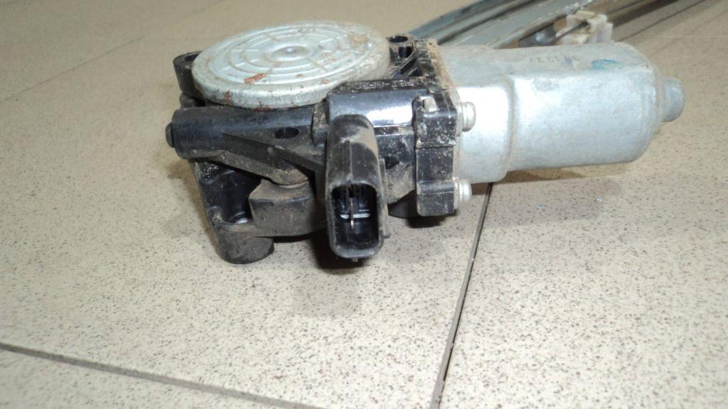 Стеклоподъемник задний правый, 2000 рублей, Пермь