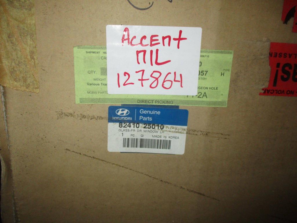 Стекло двери передней левой, 4000 рублей, Пермь