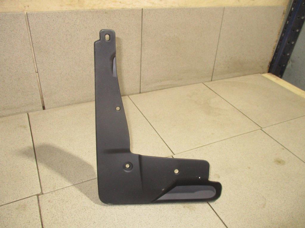 Брызговик передний правый, 2500 рублей, Пермь