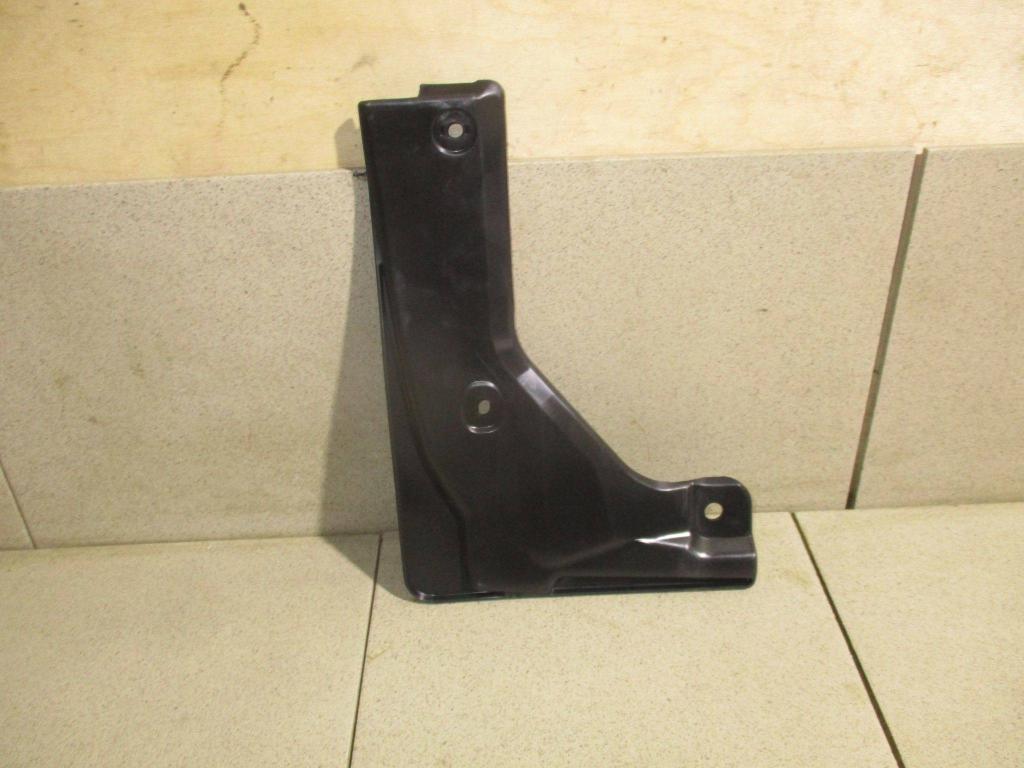 Брызговик передний правый, 2500 рублей, Пермь