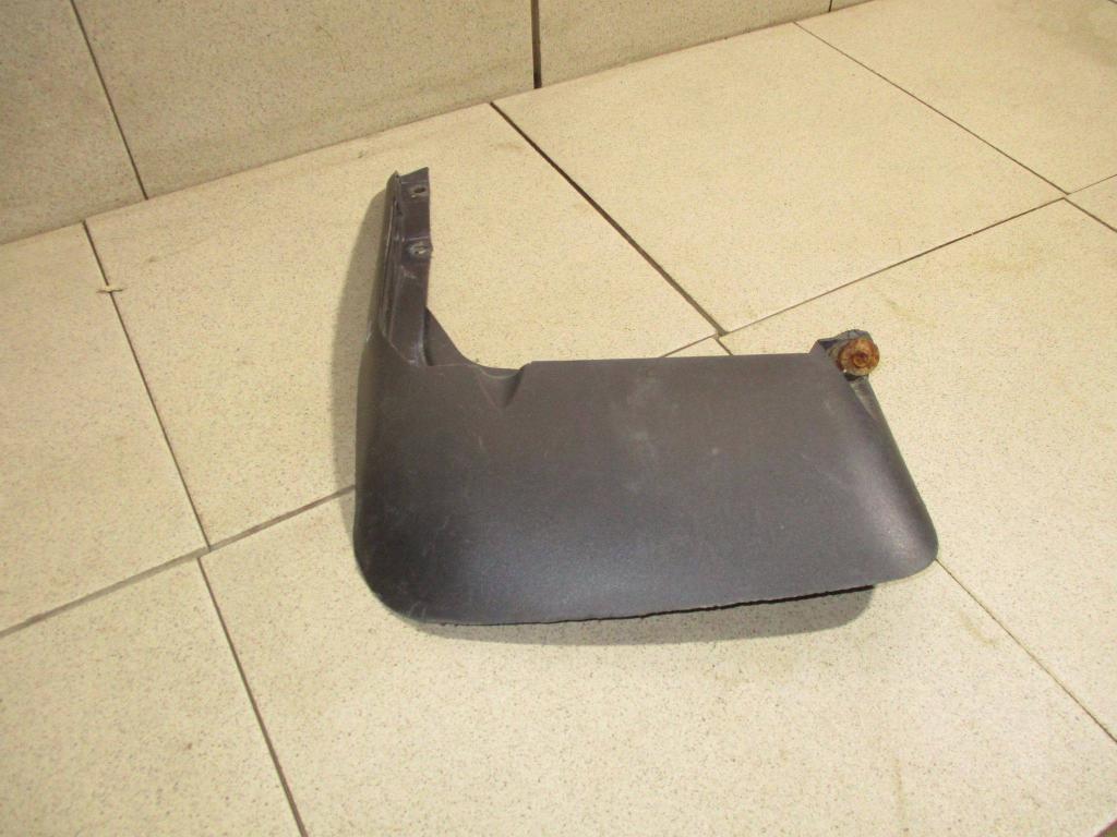 Брызговик задний левый, 1500 рублей, Пермь