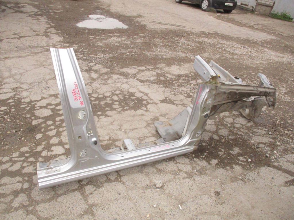 Порог со стойкой правый, 7000 рублей, Пермь