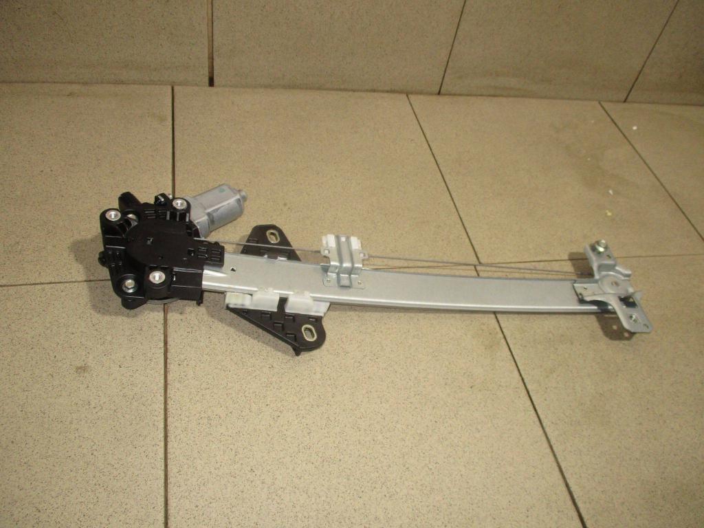 Стеклоподъемник задний правый, 7000 рублей, Пермь