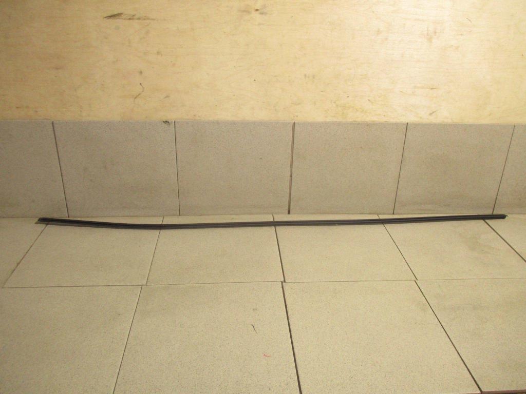 Молдинг лобового стекла, 2000 рублей, Пермь