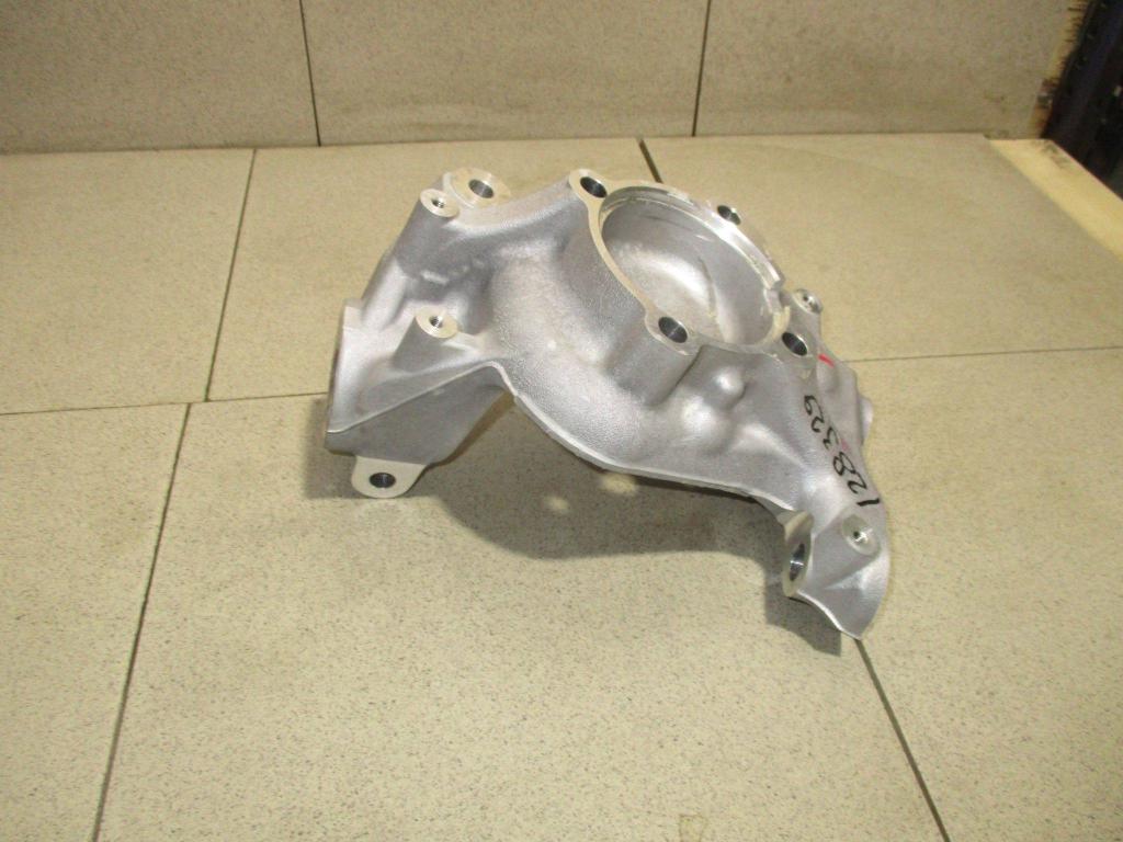 Кулак поворотный передний левый, 10000 рублей, Пермь