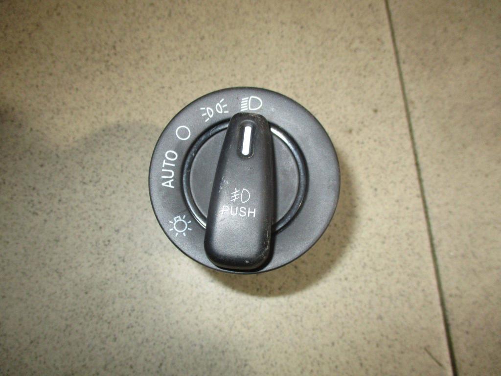 Переключатель света фар, 5000 рублей, Пермь