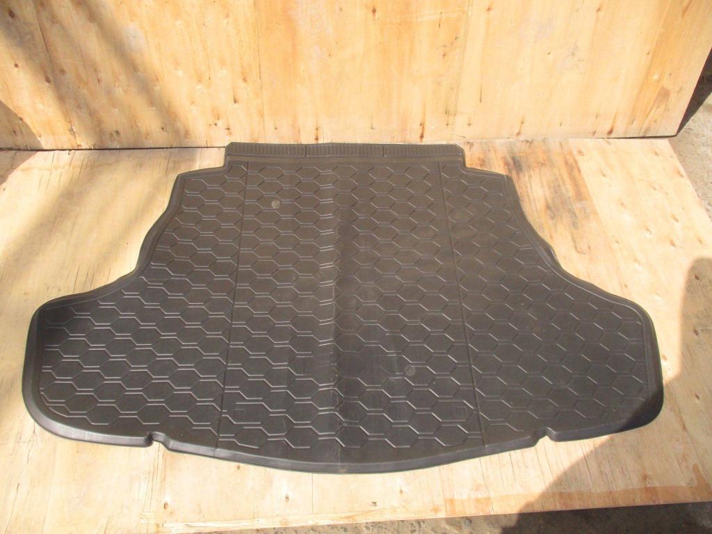 Коврик багажника, 5000 рублей, Пермь