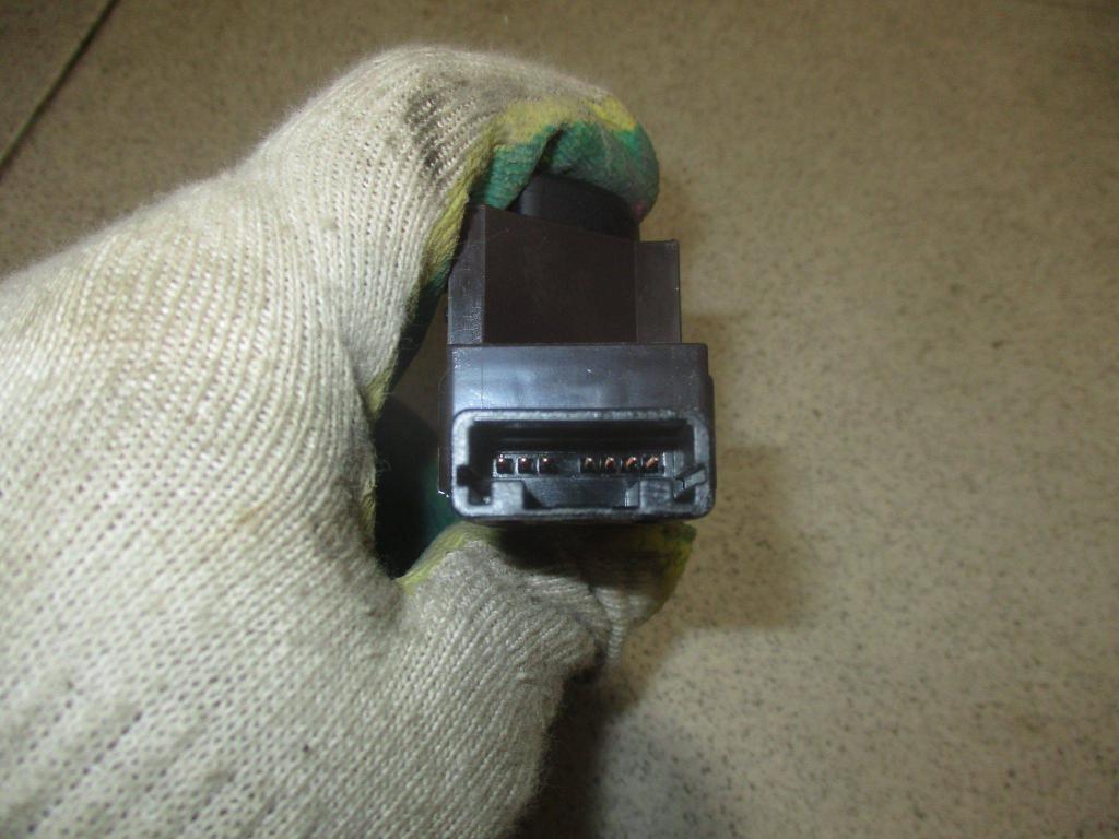 Кнопка регулировки сиденья, 2500 рублей, Пермь