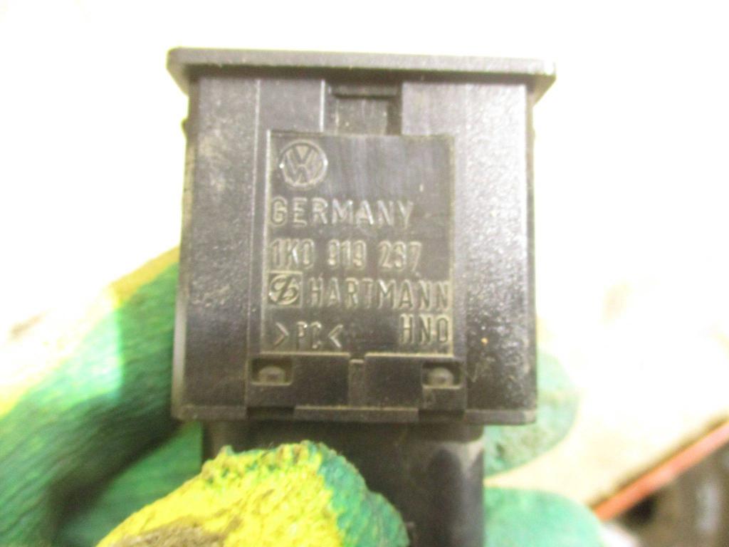 Выключатель, 500 рублей, Пермь