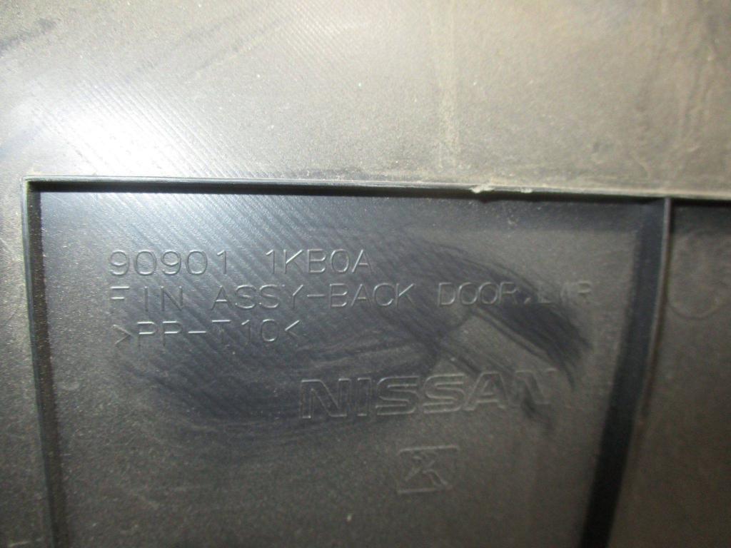 Обшивка двери багажника, 1500 рублей, Пермь