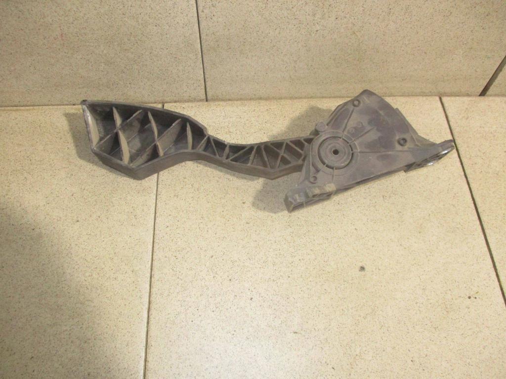 Педаль газа, 2000 рублей, Пермь