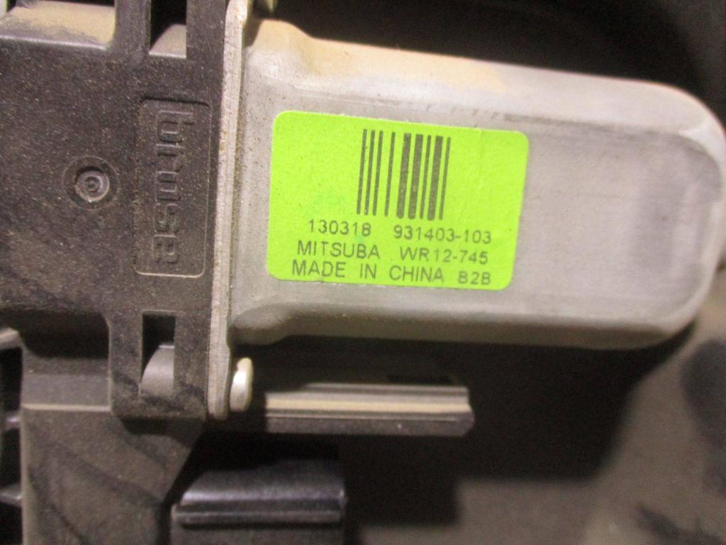 Стеклоподъемник задний правый, 4000 рублей, Пермь