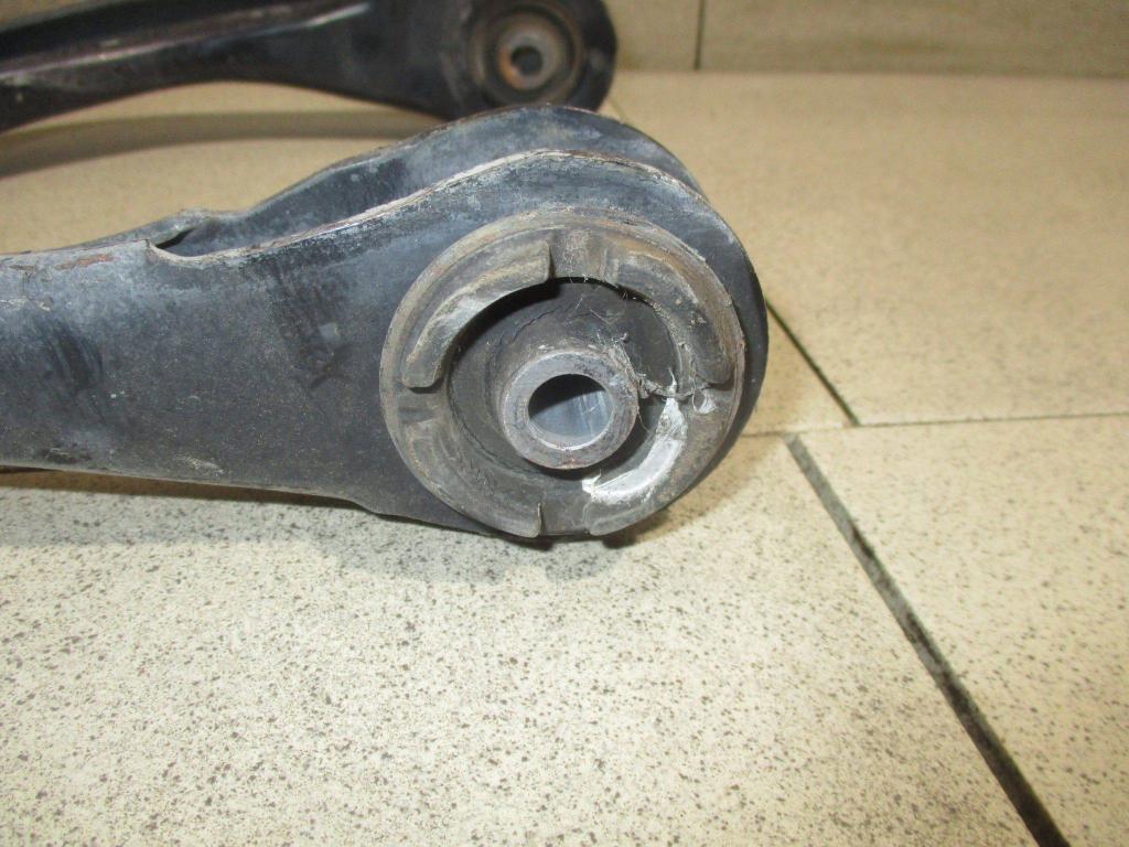 Рычаг передний верхний правый, 2000 рублей, Пермь