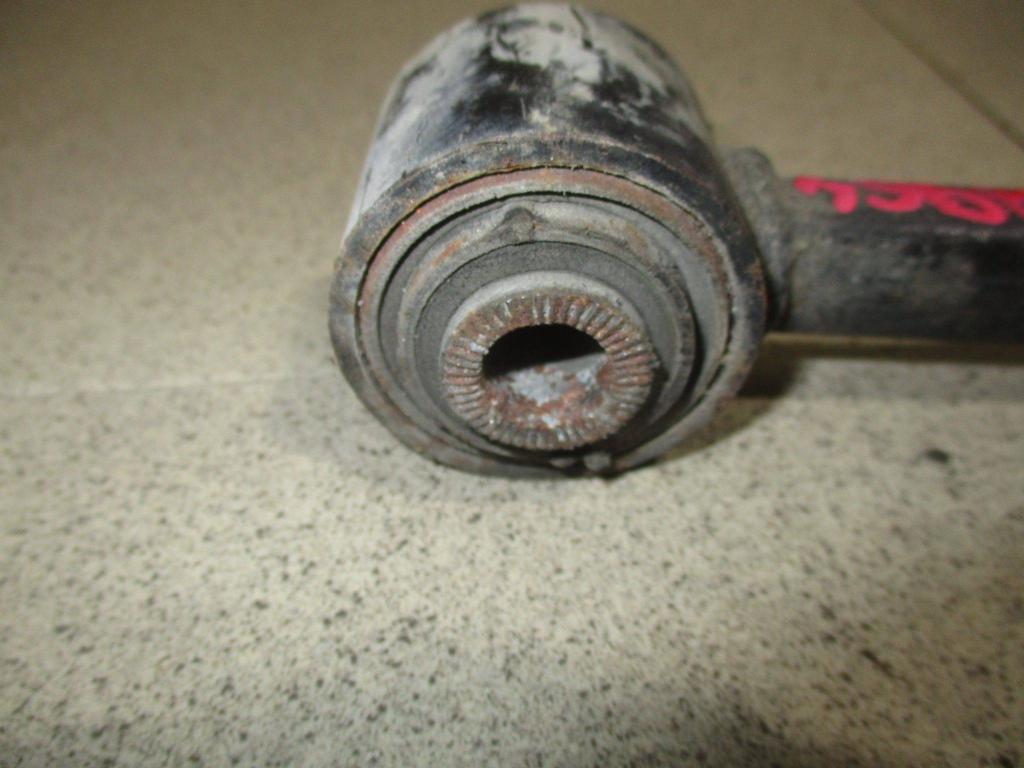 Тяга задняя поперечная правая, 1000 рублей, Пермь