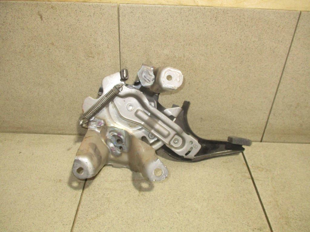 Педаль ручника, 2000 рублей, Пермь