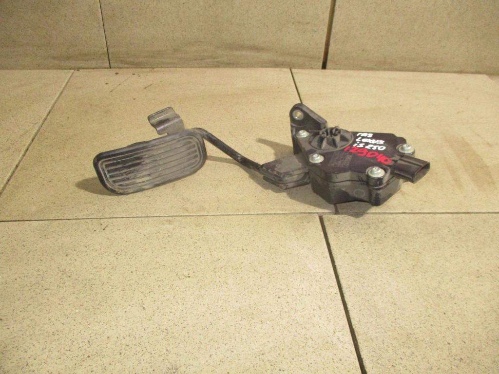 Педаль газа, 2500 рублей, Пермь