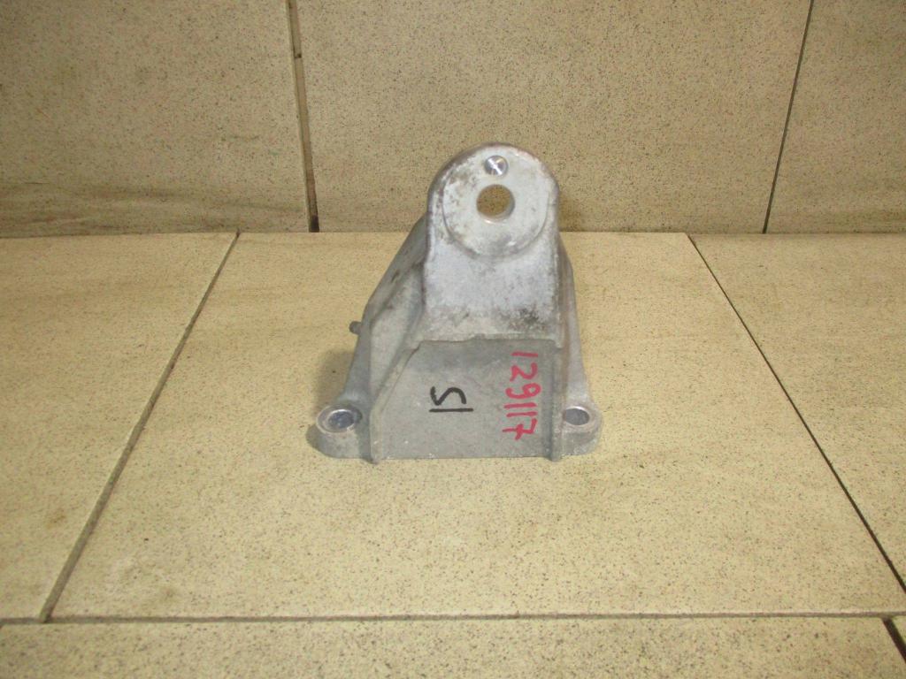 Кронштейн двигателя левый, 600 рублей, Пермь