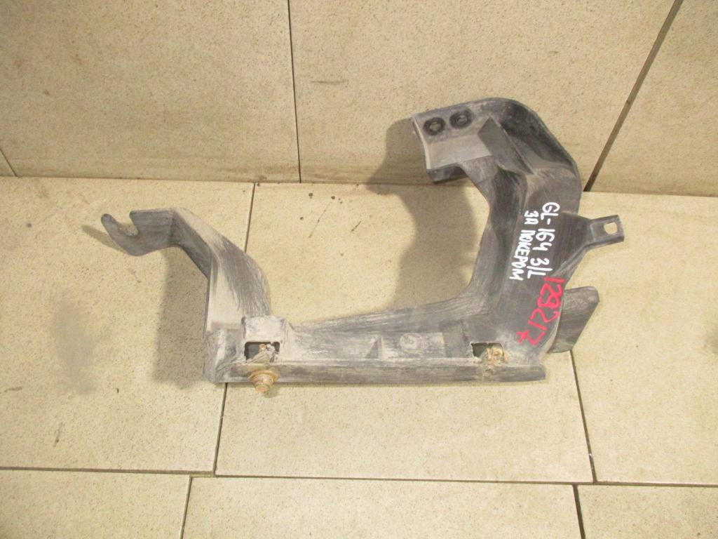 Кронштейн заднего бампера левый, 1300 рублей, Пермь