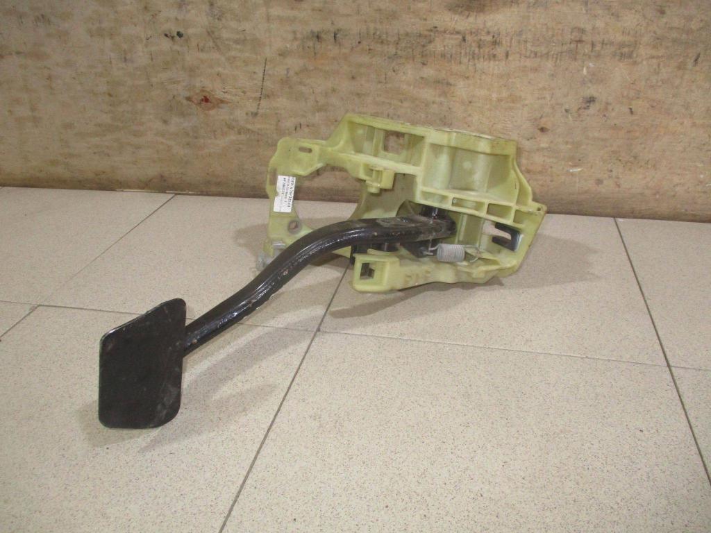 Педаль тормоза, 1000 рублей, Пермь